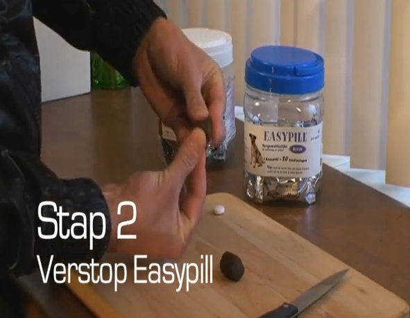 Easypill instructievideo  hond